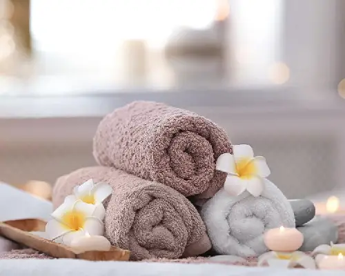 Aromatherapy oils used at Aasthaspa Healthcare spa